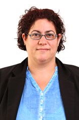 אפרת יצחקי